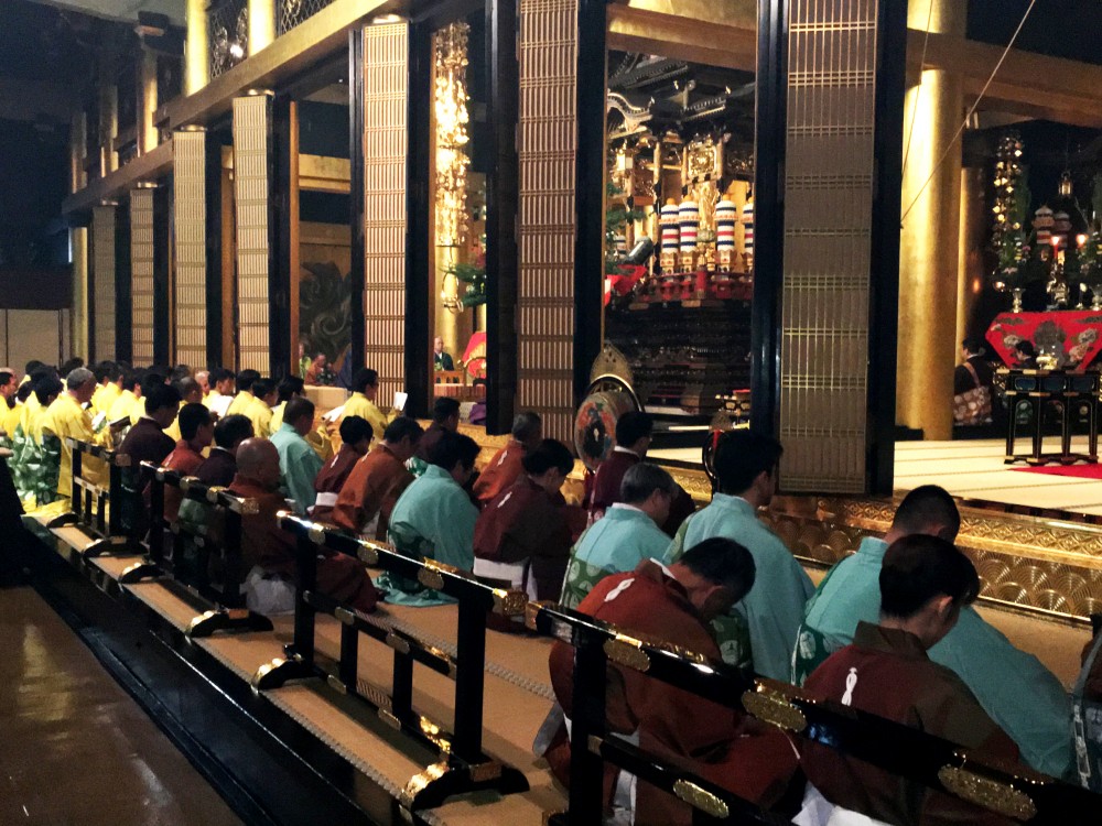 本山では雅楽の音色もすばらしいものです。