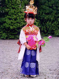 稚児衣装（女）